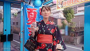 250530花火大会へ向かう女性をナンパd3