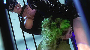 Katwoman Gets Her Pussy And Mouth Stuffed In Wild Prison