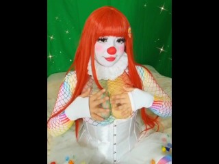Clowngirl’s Big Top Titty Tease (full vid on OnlyFans)