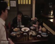 Middle-Aged Sexually Harassed Boss Who Despises Me On A Business Trip And Unexpectedly Shares A Room … A G-Cup New Employee Who Has Unexpectedly Felt Unequaled Sexual Intercourse Until Morning Suzu Aiho – Love Treasure Tin