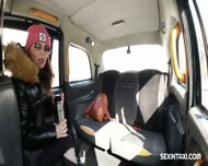 SexIn Taxi Sofii Squirting Milf Had Free Ride E53